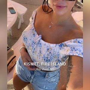 Forever 21 Puff Sleeve Crop Top